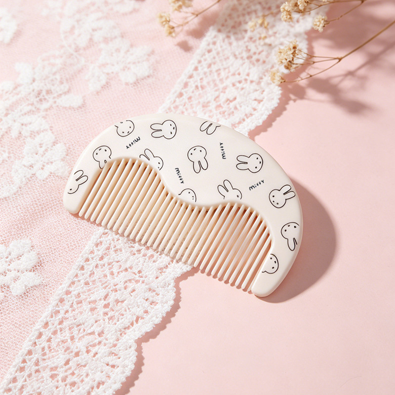 かわいいミッフィーかわいい櫛ポータブル帯電防止理髪櫛学生女の - Hair Care Gift のレビューと価格