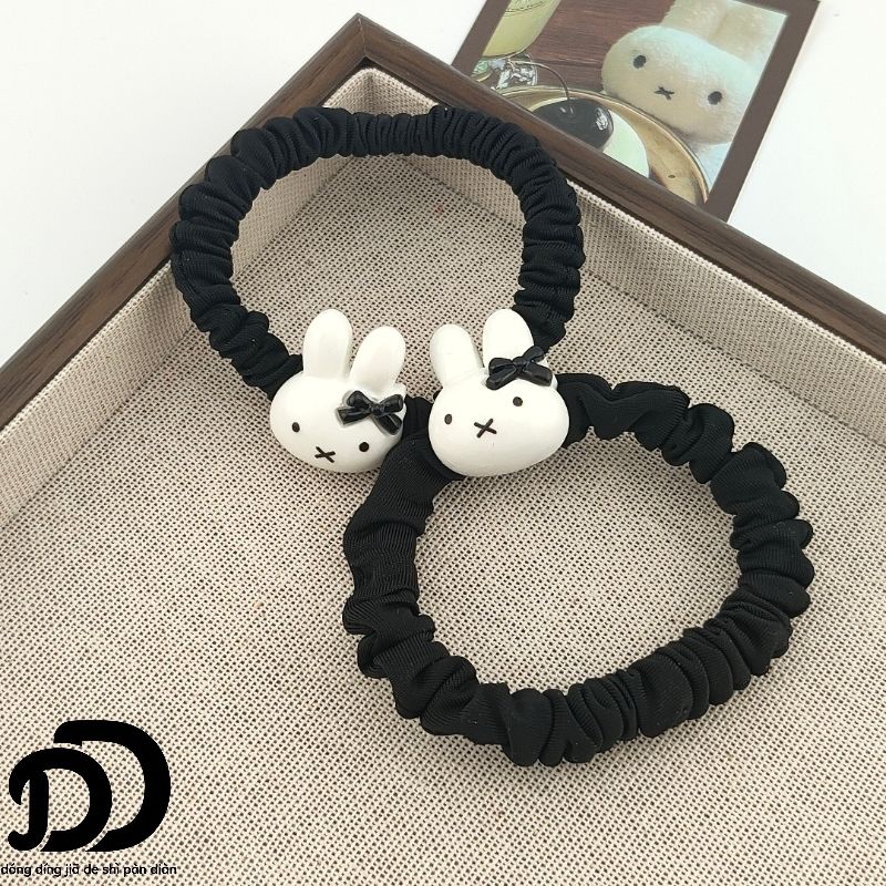 かわいいミッフィーバニーボウヘアタイ、ブラックカートゥーンダ - Clip In Hair Piece のレビューと価格